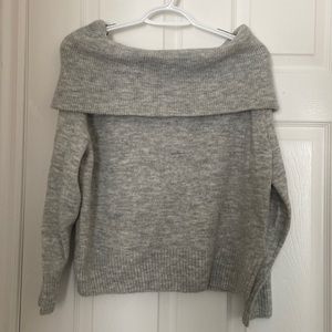 Light grey off the shoulder H&M sweater
